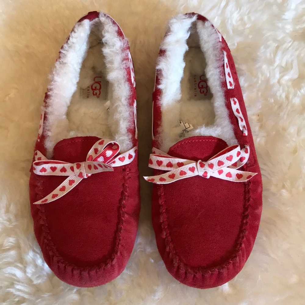 BIG SALE - Moving Overseas -UGG